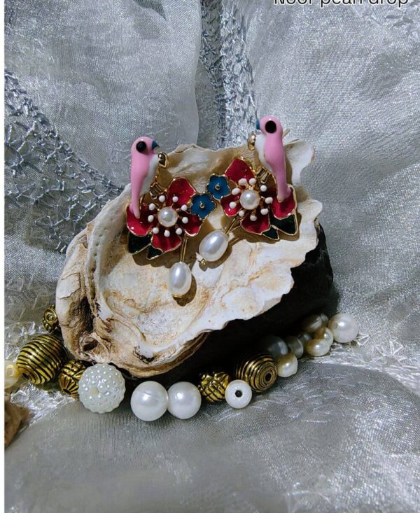 Noor Pearl Drop