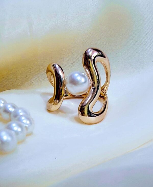 Pearlfect Curve